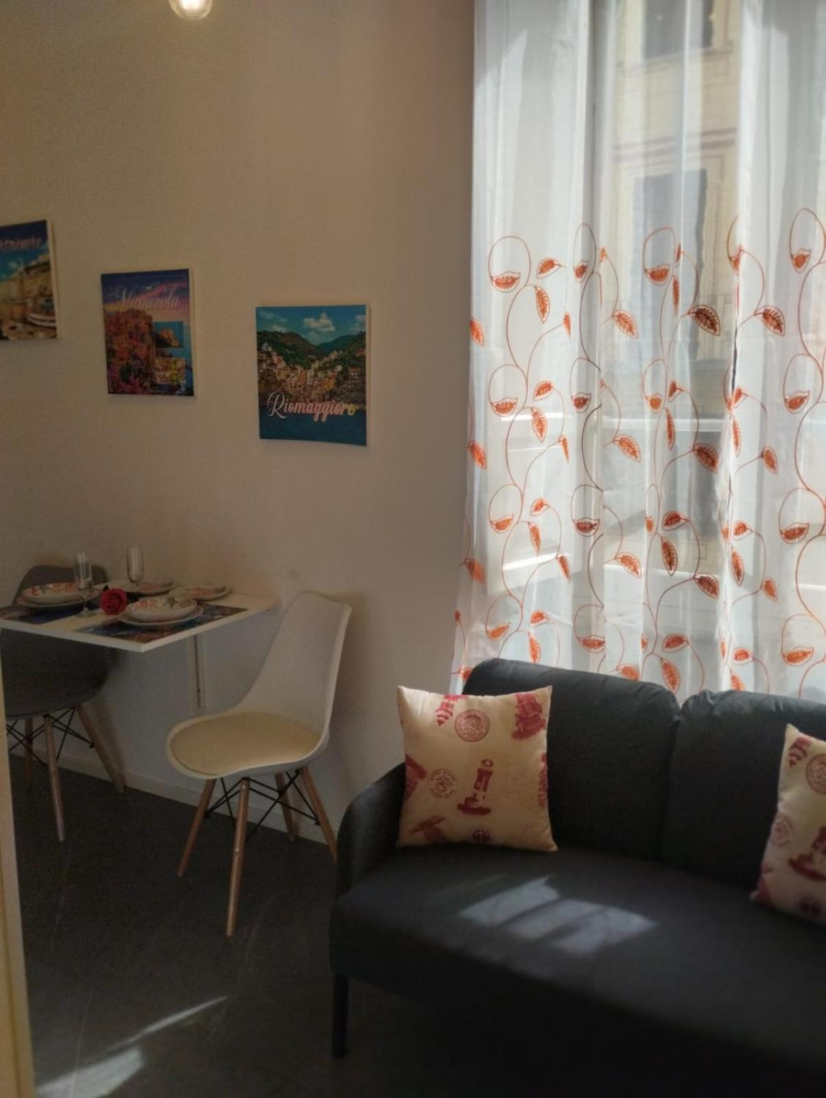 Casa Vacanze Buddy La Tua Base Per Visitare Il Mare Delle Cinque Terre Διαμέρισμα Λα Σπέτσια Εξωτερικό φωτογραφία