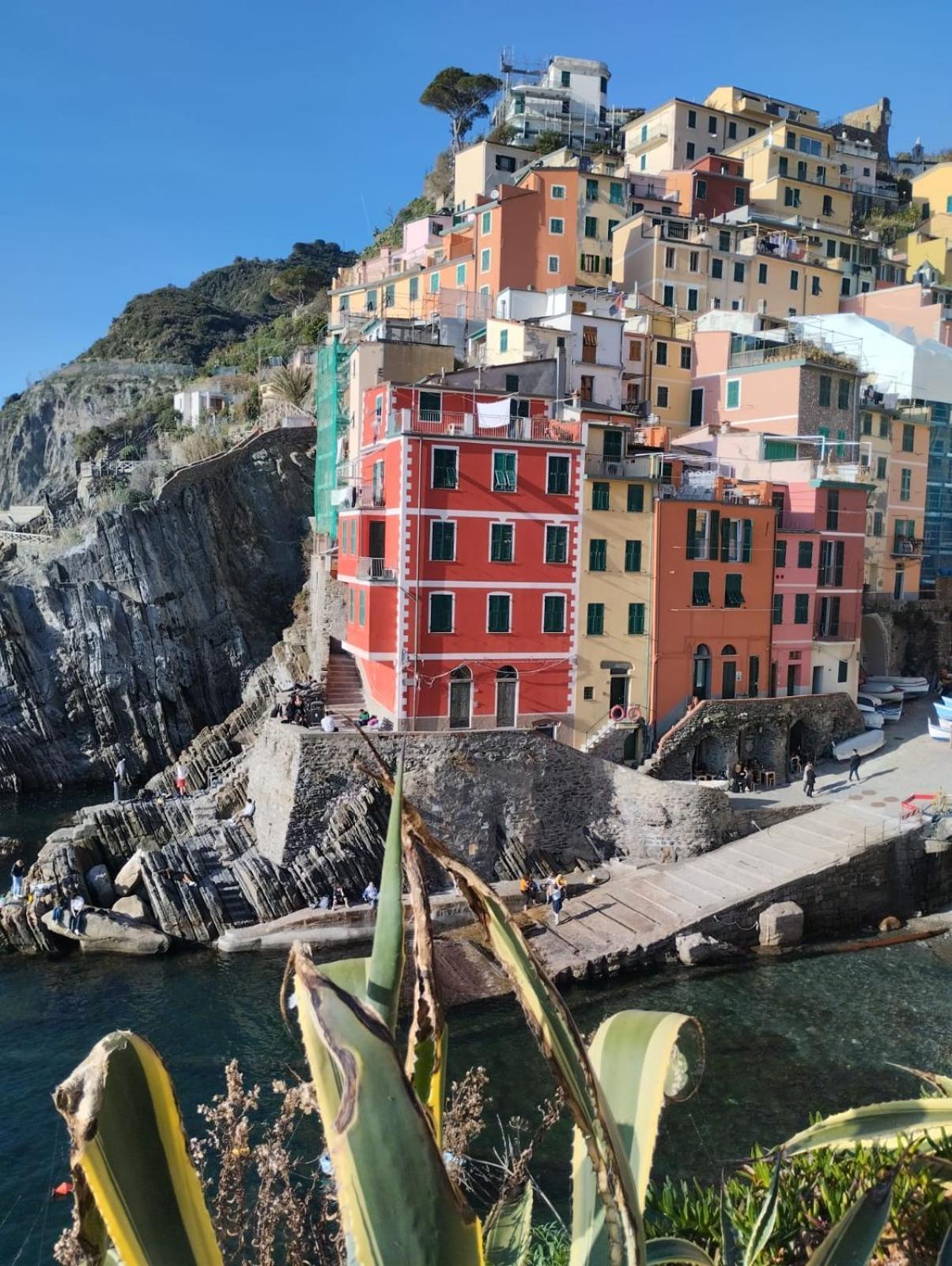 Casa Vacanze Buddy La Tua Base Per Visitare Il Mare Delle Cinque Terre Διαμέρισμα Λα Σπέτσια Εξωτερικό φωτογραφία